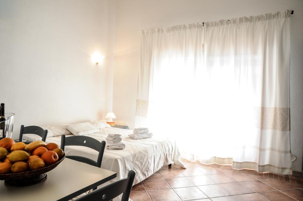 Elite Smeralda Room Porto Rotondo Habitación foto
