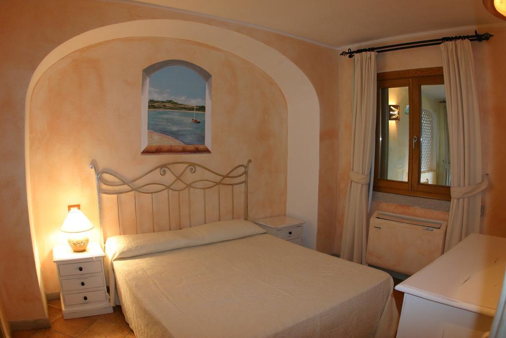 Elite Smeralda Room Porto Rotondo Habitación foto